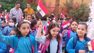 الألعاب وتوزيع البالونات وإعلام مصر مدارس دسوق تبدأ العام الدراسي الجديد