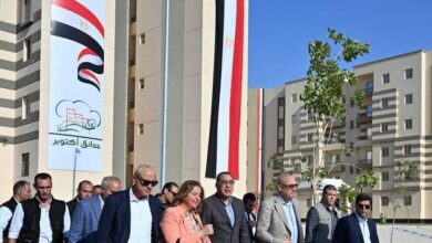 رئيس الوزراء يسلم وحدات المبادرة الرئاسية "سكن لكل المصريين" بحدائق أكتوبر